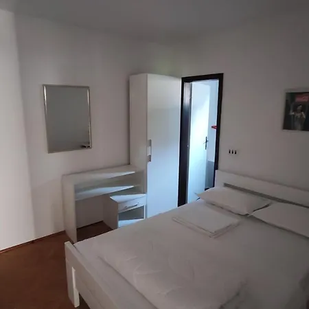 Naranca Apartamento *