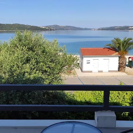 Apartment Naranca Trogir